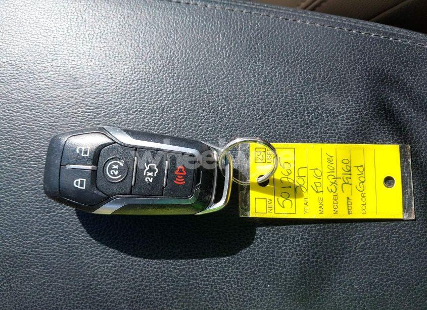 Photo 11 of 2017 Ford Explorer LIMITED (VIN 1FM5K7F81HGD79160)