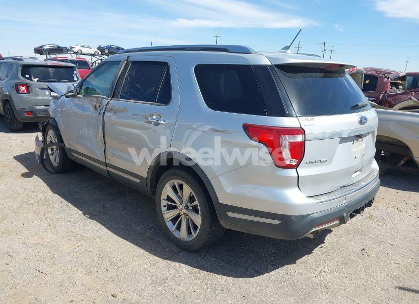 Photo 3 of 2019 Ford Explorer LIMITED (VIN 1FM5K7F81KGB10695)