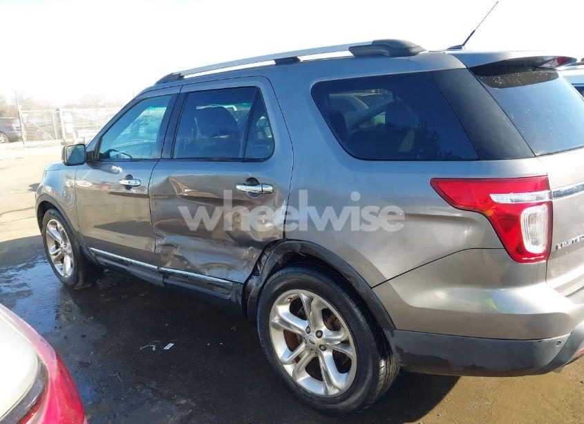 Photo 6 of 2013 Ford Explorer LIMITED (VIN 1FM5K7F82DGB78619)