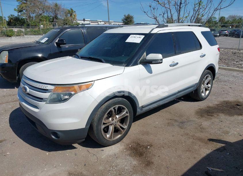 Photo 2 of 2014 Ford Explorer LIMITED (VIN 1FM5K7F82EGC05562)