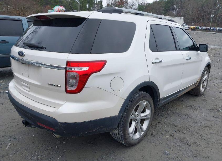 Photo 4 of 2014 Ford Explorer LIMITED (VIN 1FM5K7F82EGC12043)