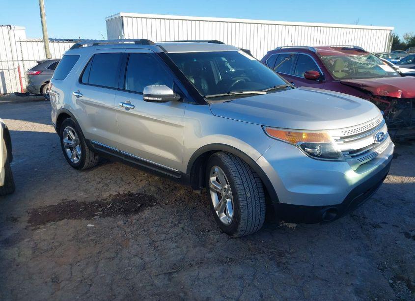 2015 Ford Explorer LIMITED (VIN 1FM5K7F82FGA20932) main photo