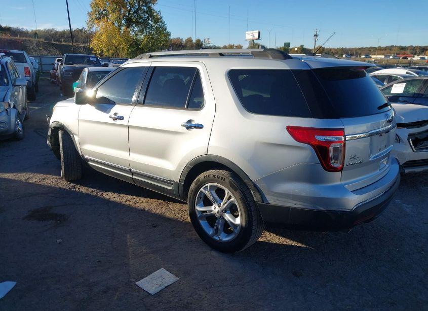 Photo 3 of 2015 Ford Explorer LIMITED (VIN 1FM5K7F82FGA20932)