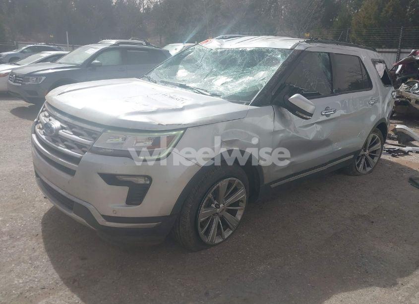 Photo 2 of 2018 Ford Explorer LIMITED (VIN 1FM5K7F82JGA46942)