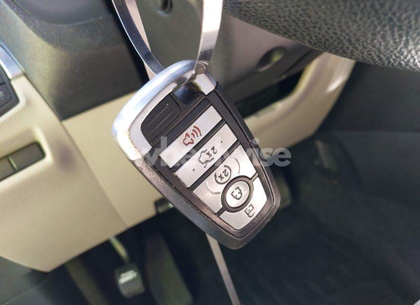 Photo 11 of 2018 Ford Explorer LIMITED (VIN 1FM5K7F82JGA81688)