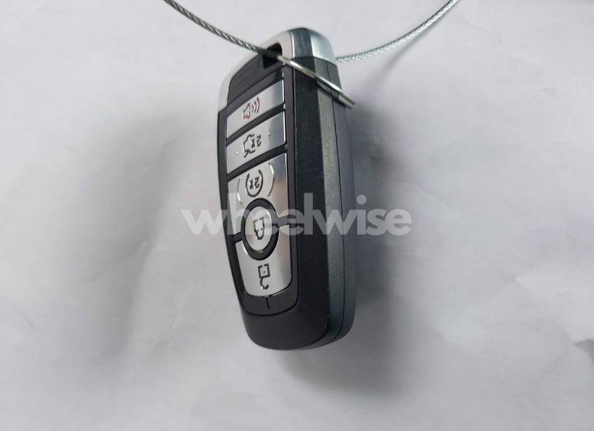 Photo 11 of 2018 Ford Explorer LIMITED (VIN 1FM5K7F82JGB65915)