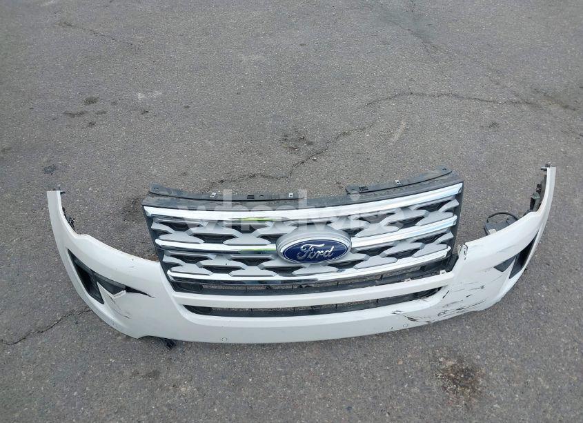 Photo 12 of 2018 Ford Explorer LIMITED (VIN 1FM5K7F82JGB65915)