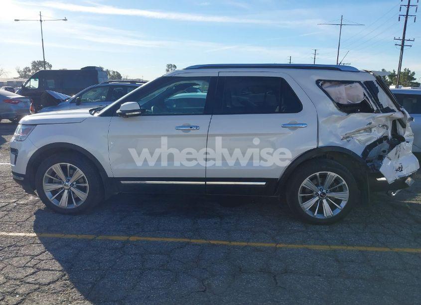 Photo 14 of 2018 Ford Explorer LIMITED (VIN 1FM5K7F82JGC14708)