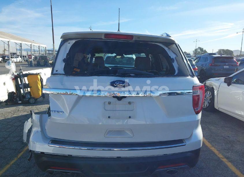 Photo 17 of 2018 Ford Explorer LIMITED (VIN 1FM5K7F82JGC14708)