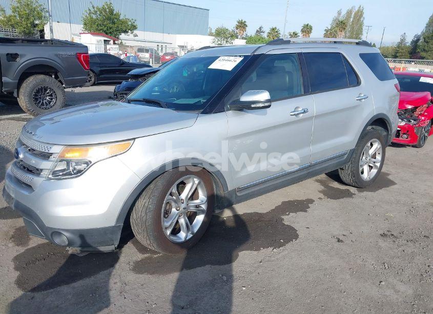 Photo 2 of 2014 Ford Explorer LIMITED (VIN 1FM5K7F83EGB95687)