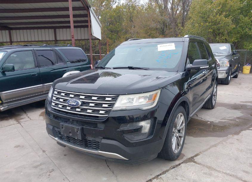 Photo 2 of 2016 Ford Explorer LIMITED (VIN 1FM5K7F83GGA18642)