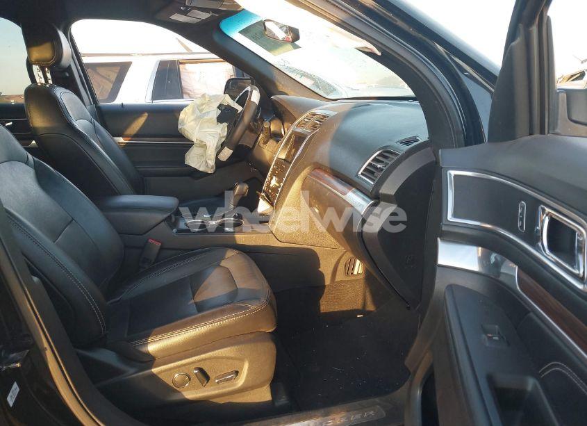 Photo 5 of 2017 Ford Explorer LIMITED (VIN 1FM5K7F83HGC23279)