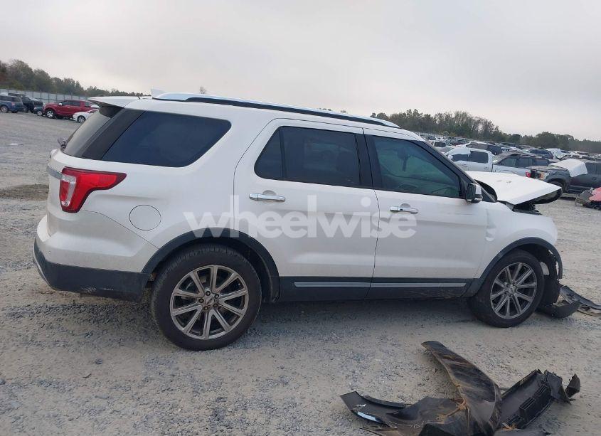Photo 12 of 2017 Ford Explorer LIMITED (VIN 1FM5K7F83HGC26943)