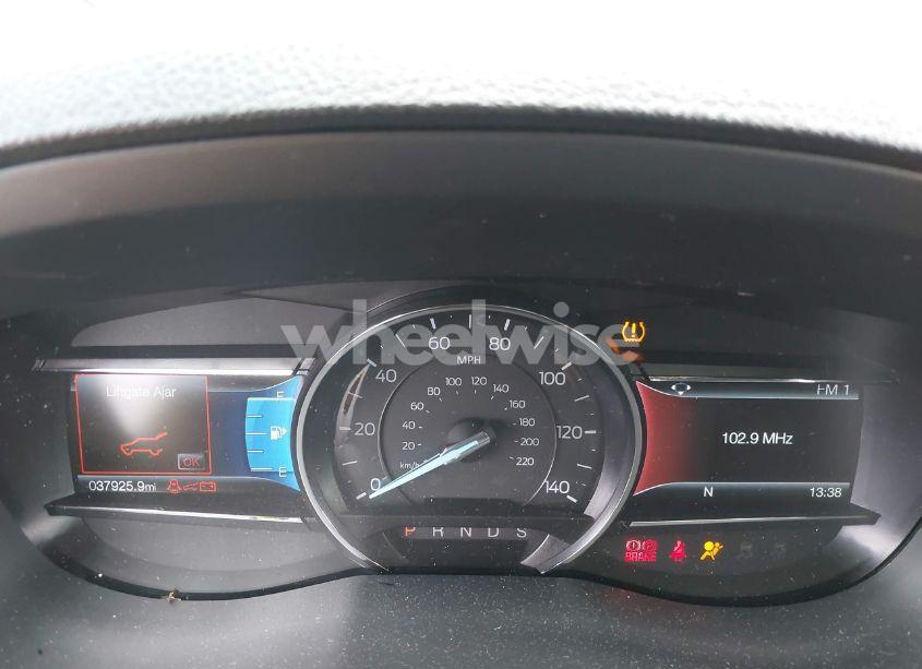 Photo 7 of 2019 Ford Explorer LIMITED (VIN 1FM5K7F83KGB03425)