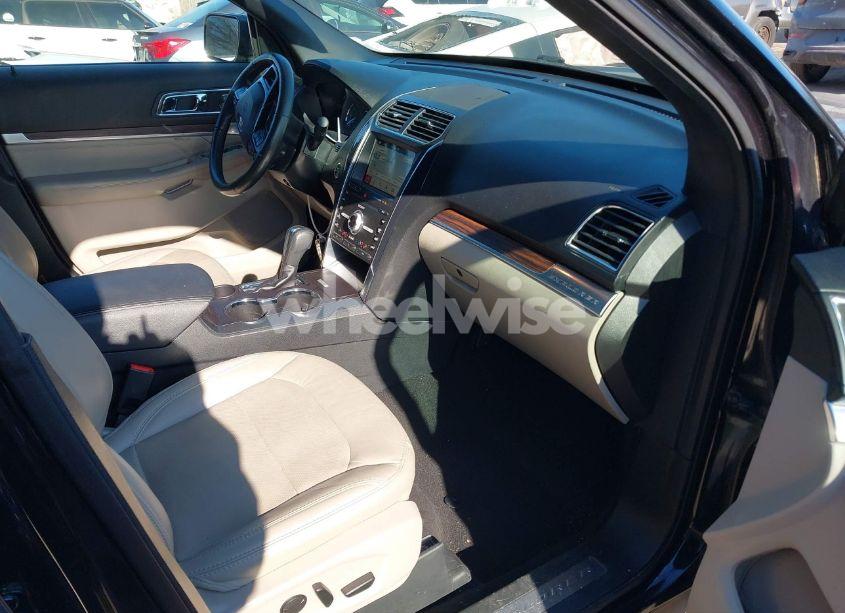 Photo 5 of 2019 Ford Explorer LIMITED (VIN 1FM5K7F83KGB11279)