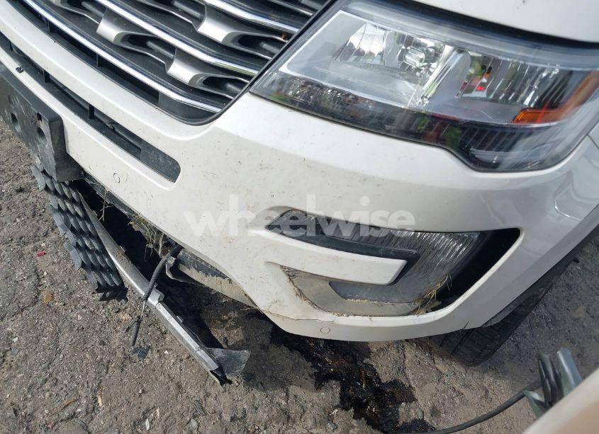 Photo 12 of 2016 Ford Explorer LIMITED (VIN 1FM5K7F84GGB30897)