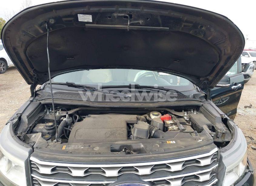 Photo 10 of 2016 Ford Explorer LIMITED (VIN 1FM5K7F84GGC49940)