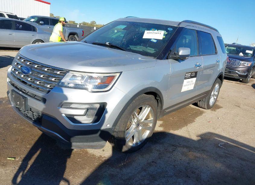 Photo 2 of 2017 Ford Explorer LIMITED (VIN 1FM5K7F84HGD40062)