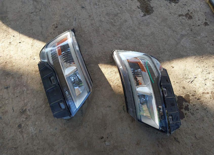 Photo 11 of 2017 Ford Explorer LIMITED (VIN 1FM5K7F84HGD98477)