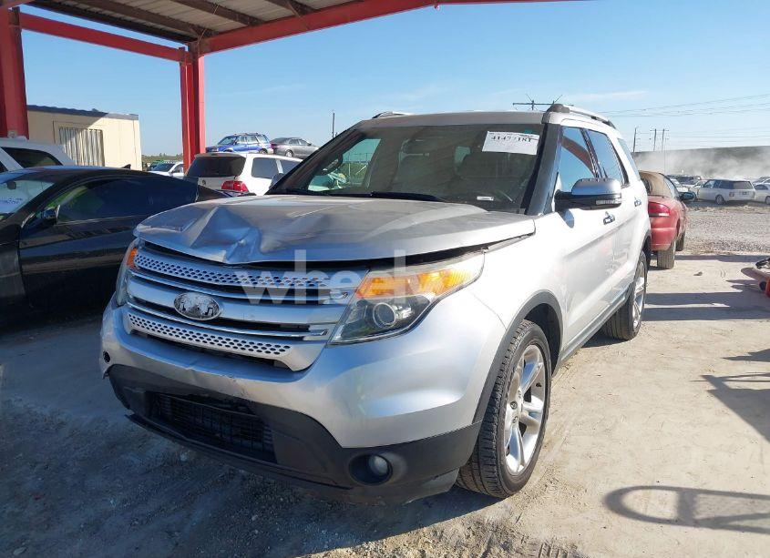 Photo 2 of 2013 Ford Explorer LIMITED (VIN 1FM5K7F85DGB34825)