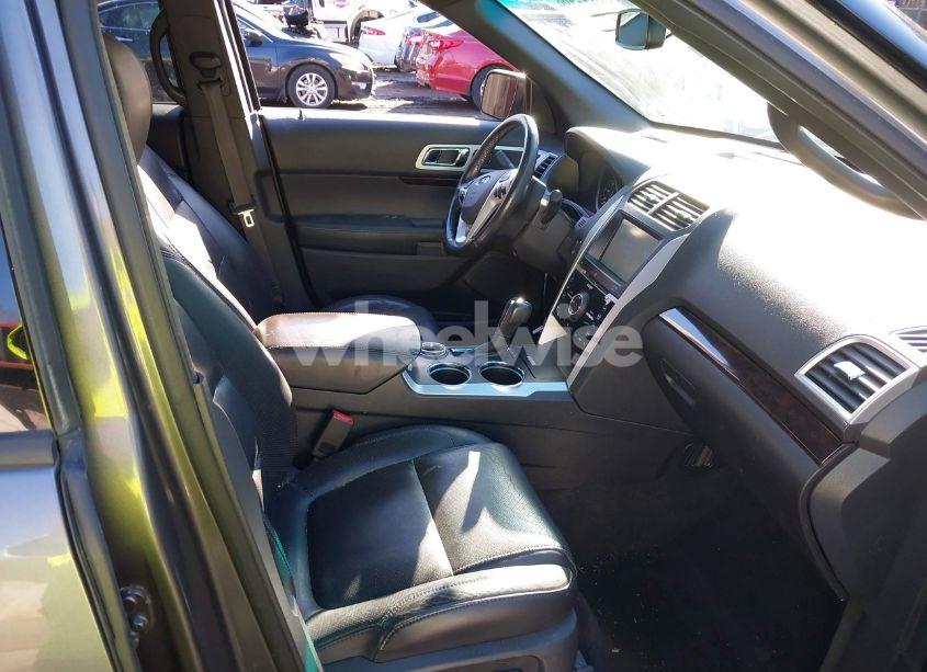 Photo 5 of 2013 Ford Explorer LIMITED (VIN 1FM5K7F85DGB61328)