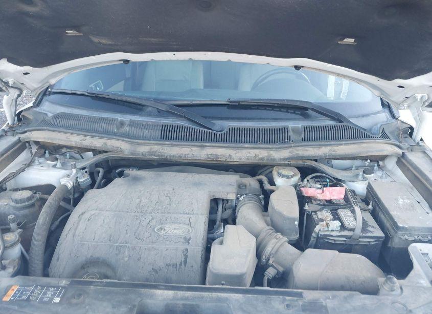 Photo 10 of 2015 Ford Explorer LIMITED (VIN 1FM5K7F85FGB17977)