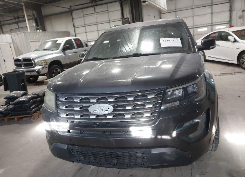 Photo 12 of 2017 Ford Explorer LIMITED (VIN 1FM5K7F85HGA63910)