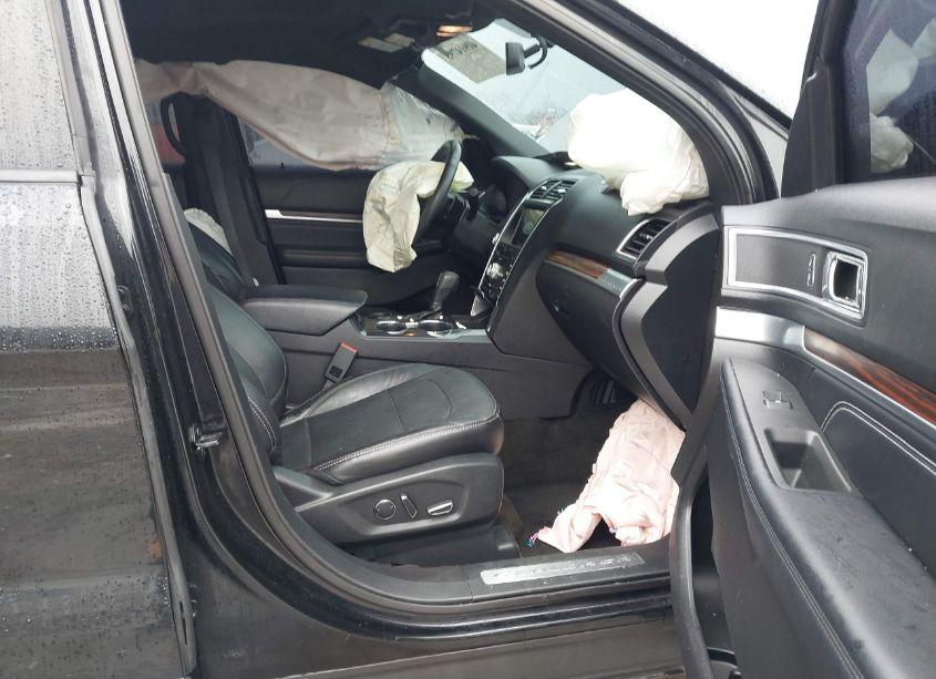 Photo 5 of 2017 Ford Explorer LIMITED (VIN 1FM5K7F85HGE26819)