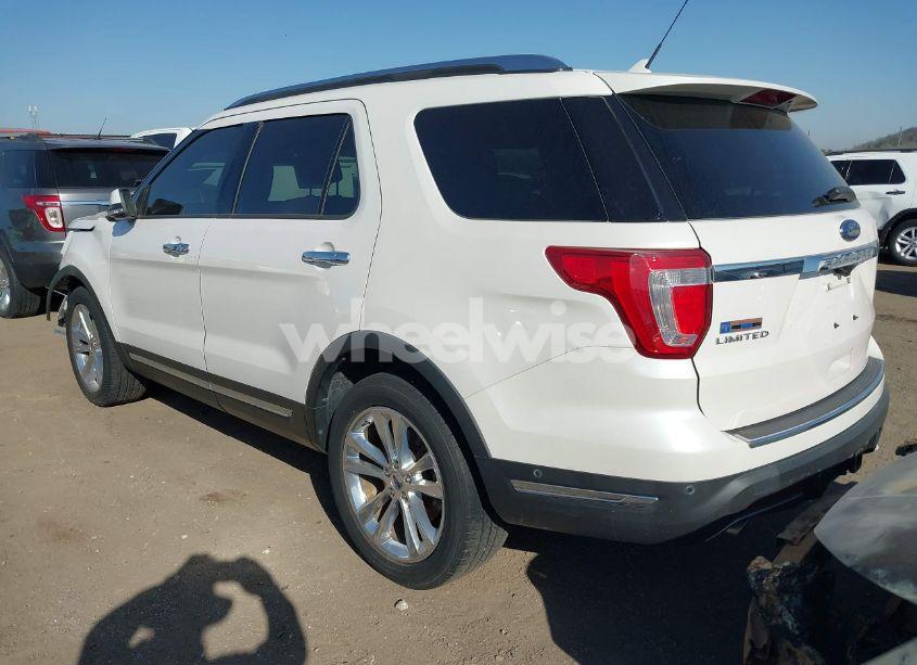 Photo 3 of 2019 Ford Explorer LIMITED (VIN 1FM5K7F85KGA76714)