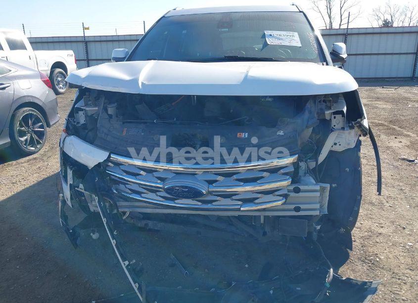 Photo 6 of 2019 Ford Explorer LIMITED (VIN 1FM5K7F85KGA76714)