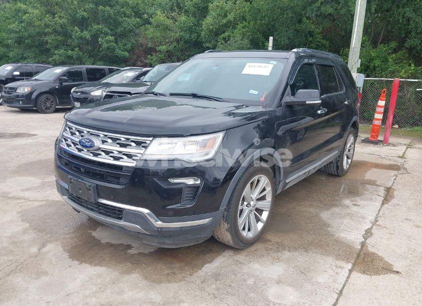 Photo 2 of 2019 Ford Explorer LIMITED (VIN 1FM5K7F85KGB48513)