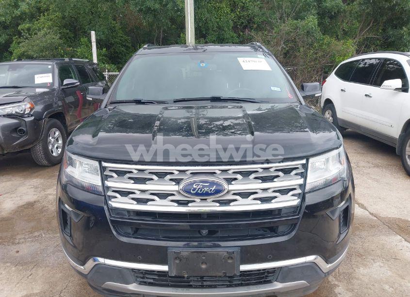 Photo 6 of 2019 Ford Explorer LIMITED (VIN 1FM5K7F85KGB48513)