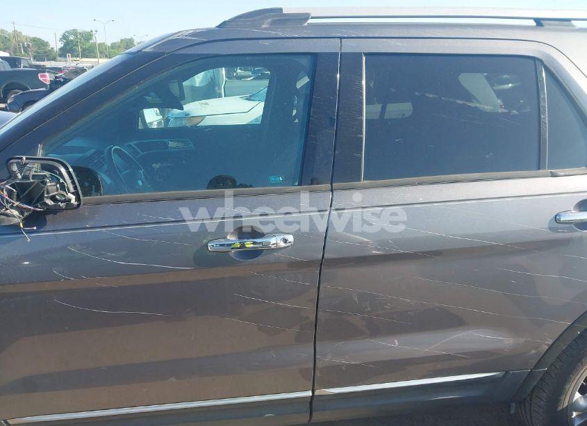 Photo 15 of 2013 Ford Explorer LIMITED (VIN 1FM5K7F86DGB79949)