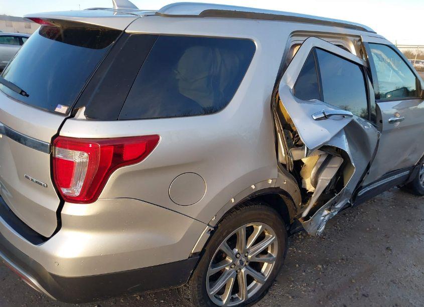 Photo 17 of 2016 Ford Explorer LIMITED (VIN 1FM5K7F86GGA79192)