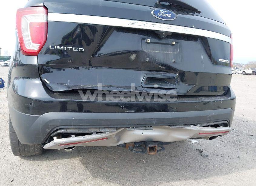 Photo 6 of 2016 Ford Explorer LIMITED (VIN 1FM5K7F86GGB98621)