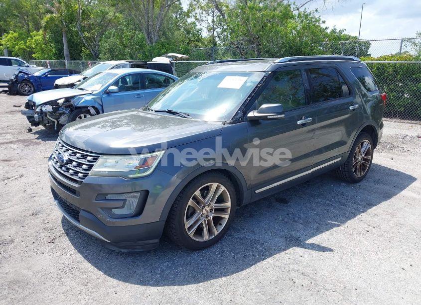 Photo 2 of 2017 Ford Explorer LIMITED (VIN 1FM5K7F86HGA20600)