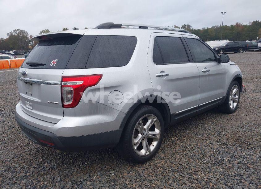Photo 4 of 2014 Ford Explorer LIMITED (VIN 1FM5K7F87EGB64250)