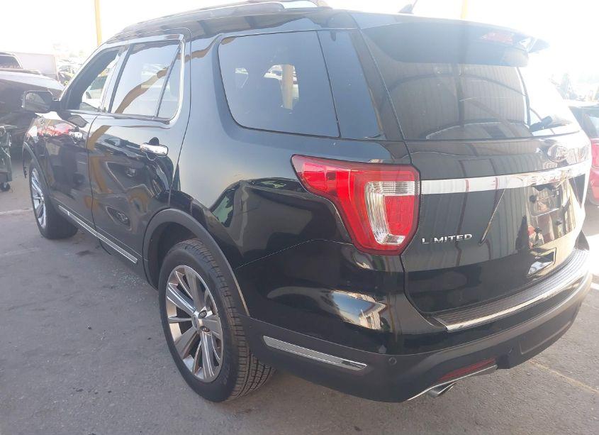 Photo 3 of 2018 Ford Explorer LIMITED (VIN 1FM5K7F87JGA82531)