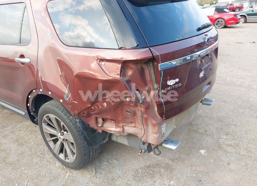 Photo 6 of 2018 Ford Explorer LIMITED (VIN 1FM5K7F87JGB45613)