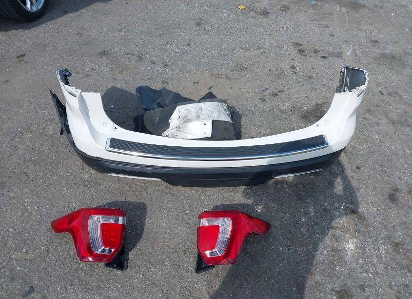 Photo 12 of 2018 Ford Explorer LIMITED (VIN 1FM5K7F87JGC31391)