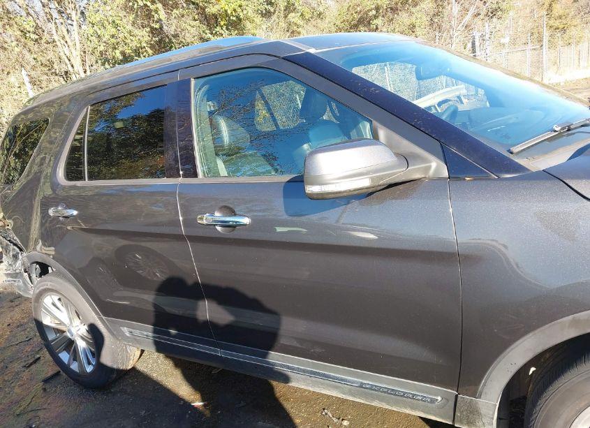 Photo 13 of 2019 Ford Explorer LIMITED (VIN 1FM5K7F87KGA91733)