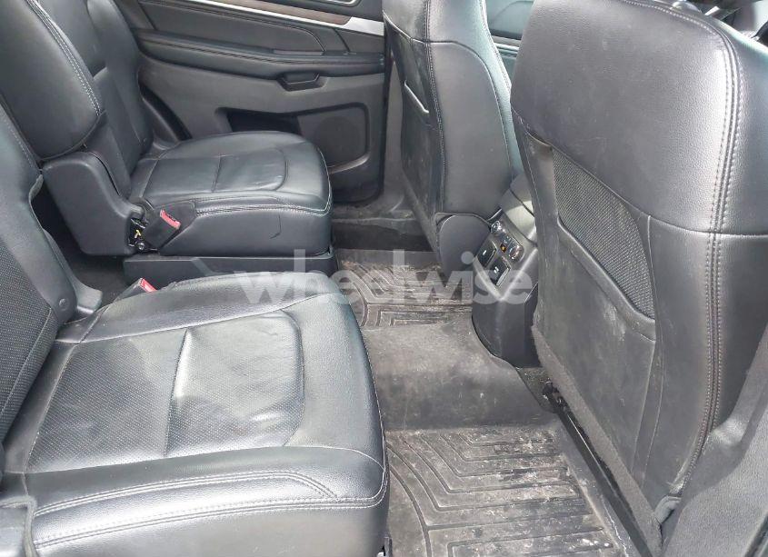 Photo 8 of 2016 Ford Explorer LIMITED (VIN 1FM5K7F88GGC13359)