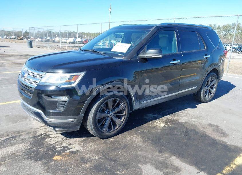 Photo 2 of 2018 Ford Explorer LIMITED (VIN 1FM5K7F88JGB33048)