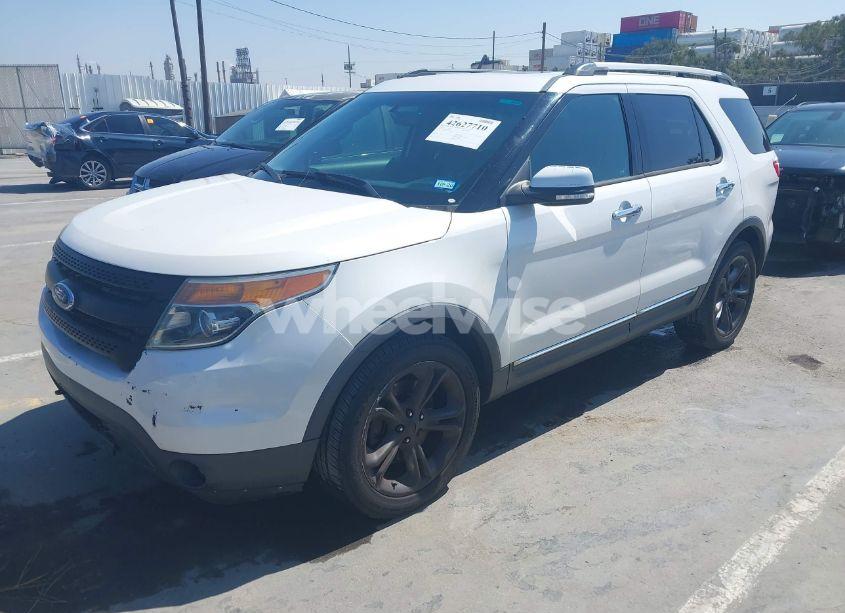 Photo 2 of 2014 Ford Explorer LIMITED (VIN 1FM5K7F89EGA69351)