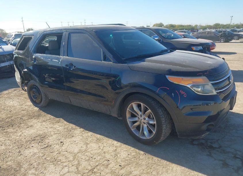 2014 Ford Explorer LIMITED (VIN 1FM5K7F89EGB17768) main photo