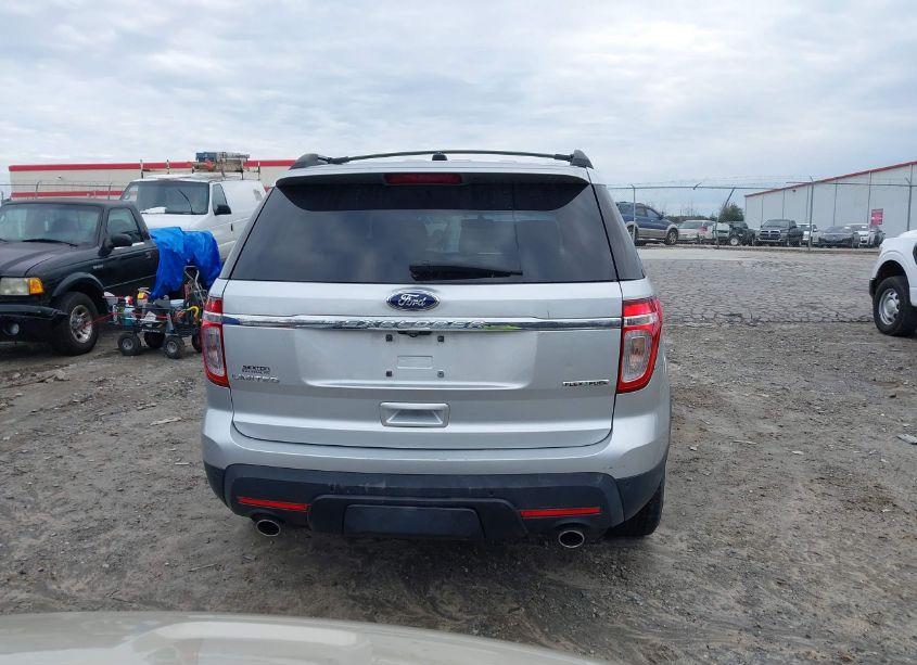 Photo 6 of 2014 Ford Explorer (VIN 1FM5K7F89EGB38815)