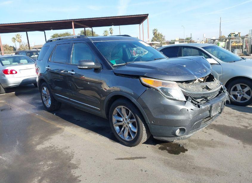 2015 Ford Explorer LIMITED (VIN 1FM5K7F89FGA77631) main photo