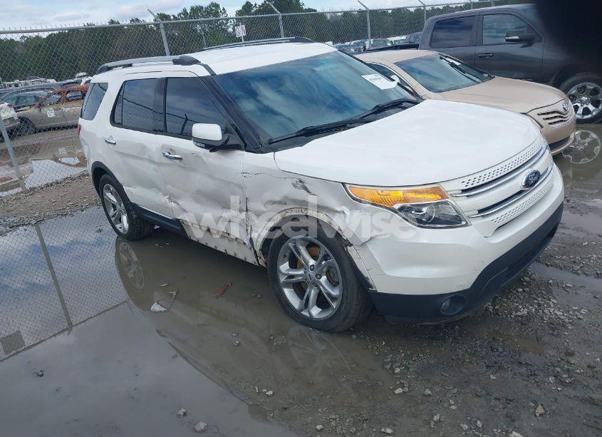 2015 Ford Explorer LIMITED (VIN 1FM5K7F89FGB06819) main photo