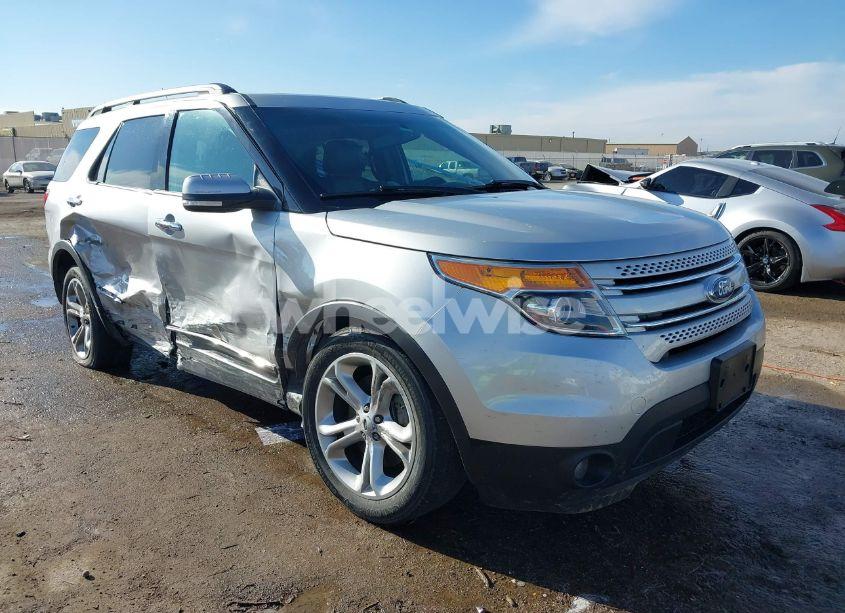 2015 Ford Explorer LIMITED (VIN 1FM5K7F89FGB74778) main photo