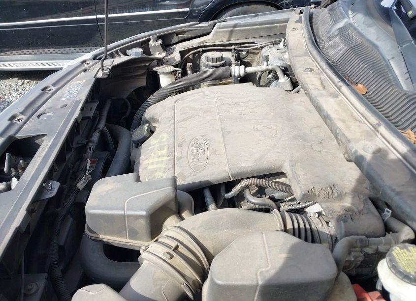 Photo 10 of 2016 Ford Explorer LIMITED (VIN 1FM5K7F89GGA26857)